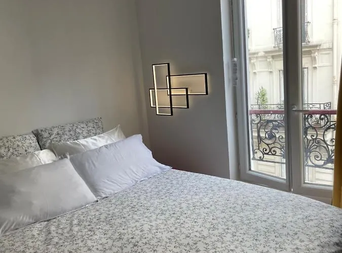 Montmartre Cosy * Paříž