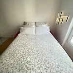 Montmartre Cosy Апартаменты *