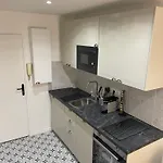 Апартаменты Montmartre Cosy Париж
