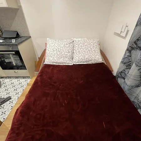 شقة Montmartre Cosy باريس